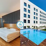 Hotel Lux Park - Hotel, & 4*