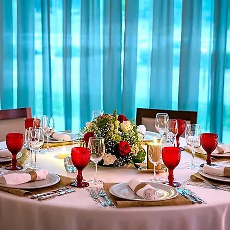 Hotel Lux Park - Hotel, & 4*
