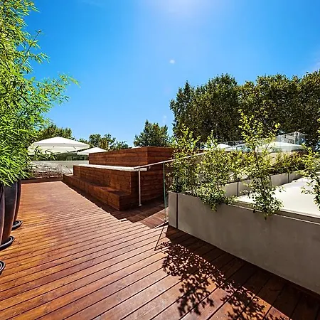Lux Park - Hotel, & Hotel 4*