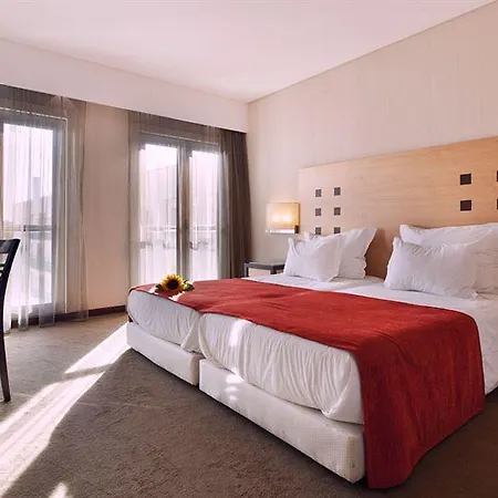 力士法蒂玛公园 - 酒店，套房及公寓 4*