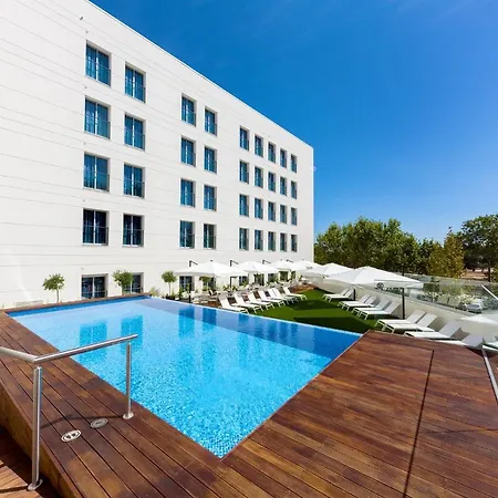 Lux Park - Hotel, & Hotel 4*