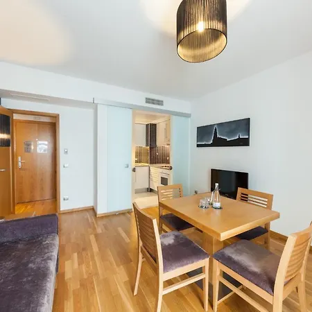 Lux Park - Hotel, & Hotel 4*