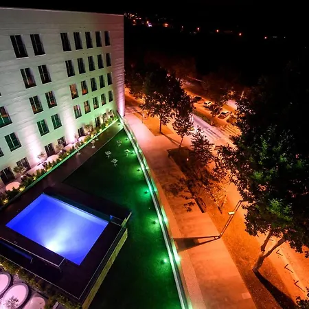 Lux Park - Hotel, & 4* Фатима