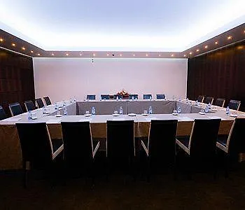 Lux Park - Hotel, & 4* Fátima