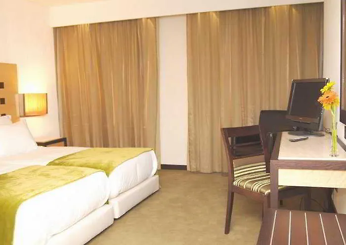 Hotel Lux Park - Hotel, & 4*