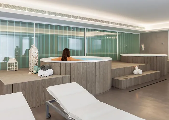 Lux Park - Hotel, & Szálloda 4*