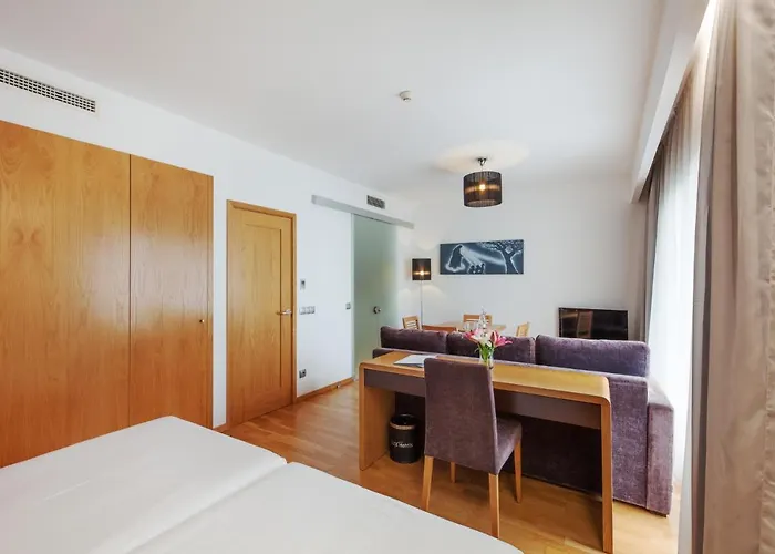 Hotel Lux Park - Hotel, & Fátima